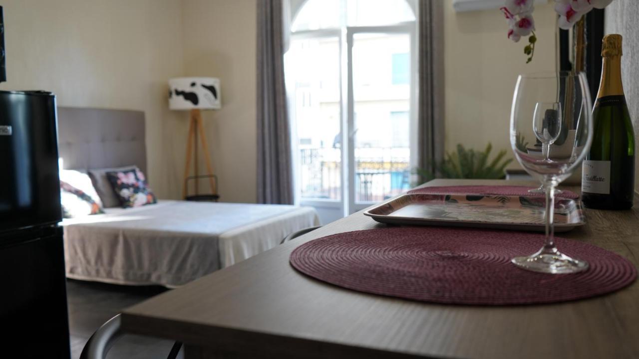 Cozy Studio With A Sea View نيس المظهر الخارجي الصورة